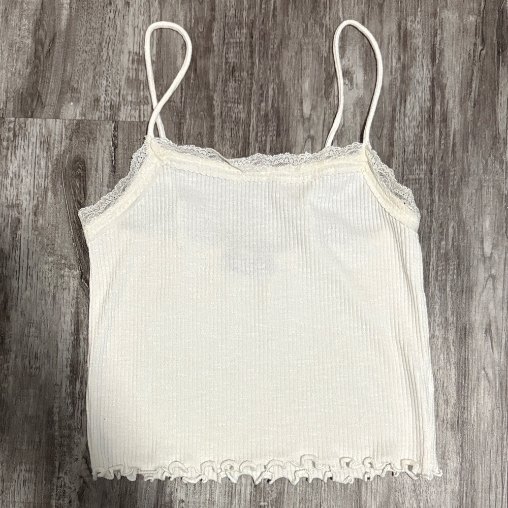 Chic Ivory Lace-Trimmed Camisole